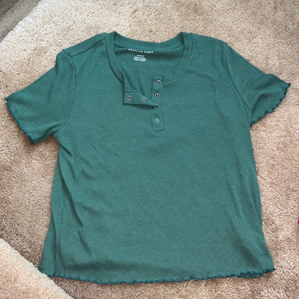 American Eagle Green top
